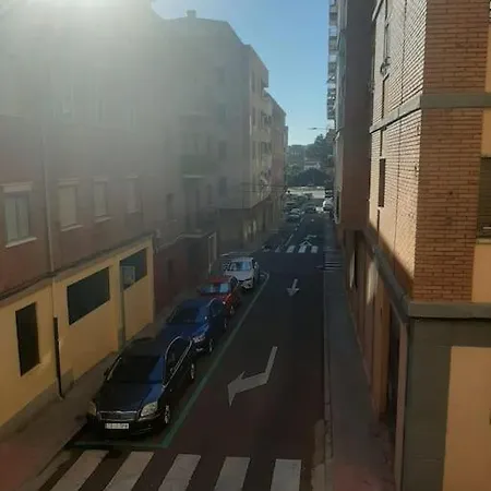 Big Flat In The Typical Local Tapas Area !van Dyck!